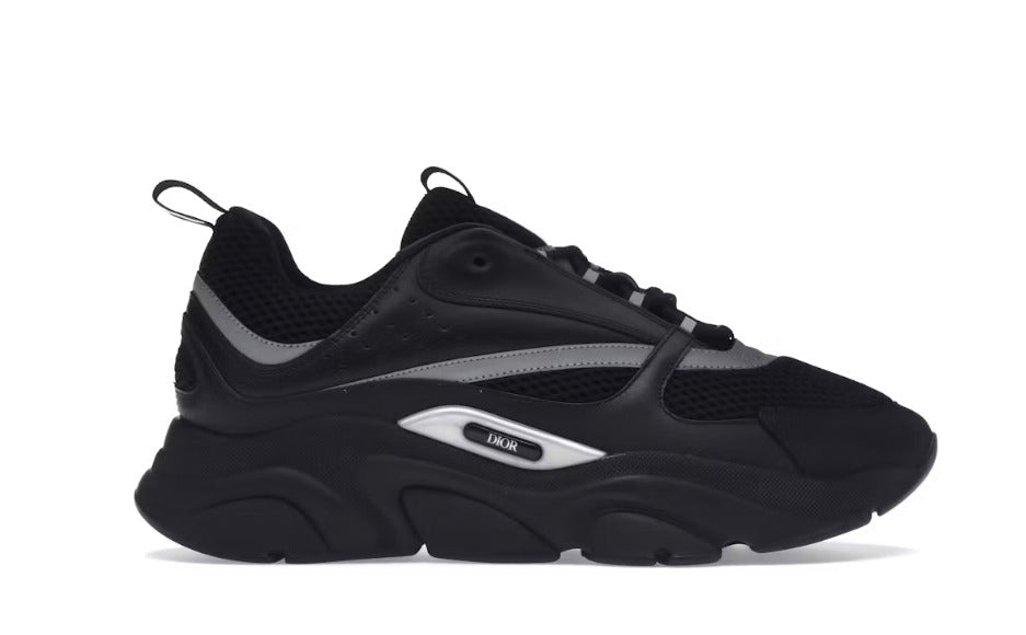 B22 Sneakers
