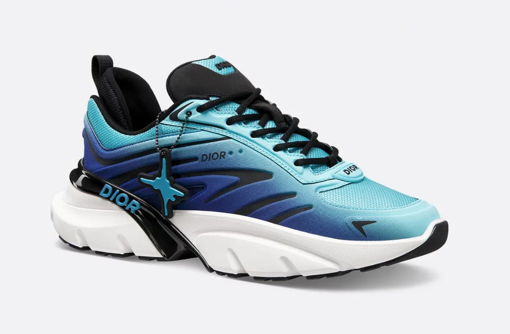 B44 Sneakers
